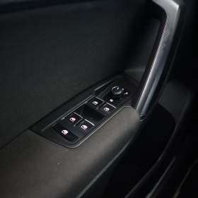 Foto inzerátu Volkswagen Tiguan 2.0 TDI