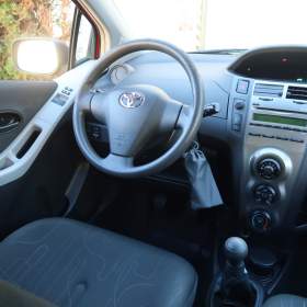Foto inzerátu Toyota Yaris 1.0 VVT-i