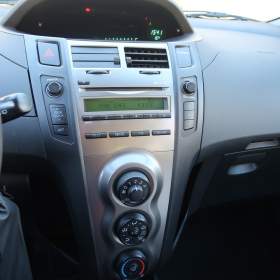 Foto inzerátu Toyota Yaris 1.0 VVT-i