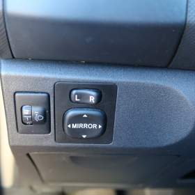 Foto inzerátu Toyota Yaris 1.0 VVT-i