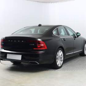 Foto inzerátu Volvo S90 D5 AWD