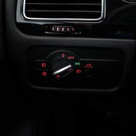 Foto inzerátu Volkswagen Touareg 3.0 TDI