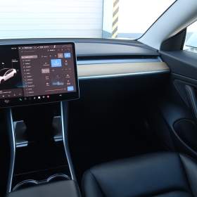 Foto inzerátu Tesla Model 3 Long Range 4WD 78kWh