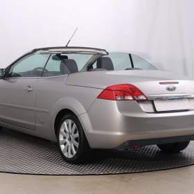Foto inzerátu Ford Focus 2.0 16V