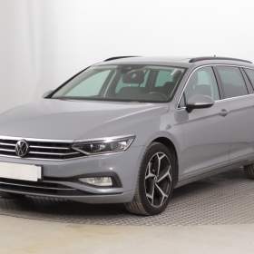 Foto inzerátu Volkswagen Passat 2.0 TDI