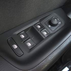 Foto inzerátu Volkswagen Passat 2.0 TDI