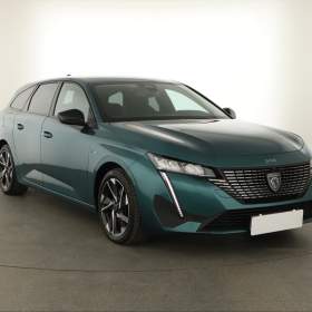 Fotka k inzerátu Peugeot 308 Hybrid 180 / 19575707