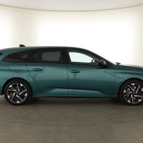 Foto inzerátu Peugeot 308 Hybrid 180