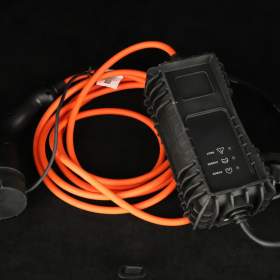 Foto inzerátu Peugeot 308 Hybrid 180