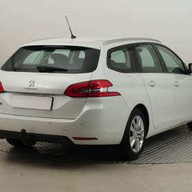 Foto inzerátu Peugeot 308 1.2 PureTech