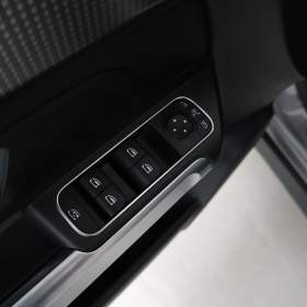 Foto inzerátu Mercedes-Benz GLB GLB 200 4MATIC