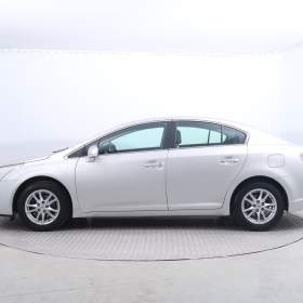 Foto inzerátu Toyota Avensis 1.8 Valvematic