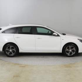 Foto inzerátu Hyundai i30 1.5 T-GDI MHEV