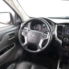 Foto inzerátu Mitsubishi L200 2.4 DI-D