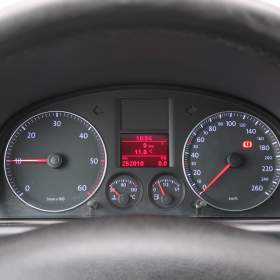 Foto inzerátu Volkswagen Touran 1.9 TDI