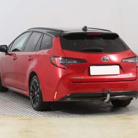 Foto inzerátu Toyota Corolla 1.8 Hybrid