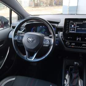 Foto inzerátu Toyota Corolla 1.8 Hybrid