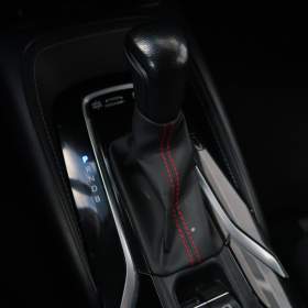 Foto inzerátu Toyota Corolla 1.8 Hybrid