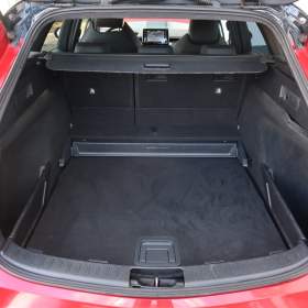 Foto inzerátu Toyota Corolla 1.8 Hybrid