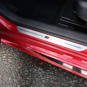 Foto inzerátu Toyota Corolla 1.8 Hybrid