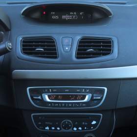 Foto inzerátu Renault Fluence 1.6 16V