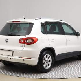Foto inzerátu Volkswagen Tiguan 1.4 TSI