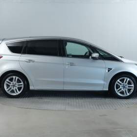 Foto inzerátu Ford S-MAX 2.0 TDCi