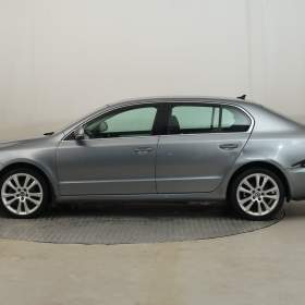 Foto inzerátu Škoda Superb 2.0 TDI