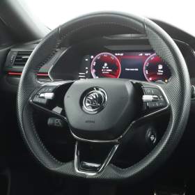 Foto inzerátu Škoda Superb 2.0 TDI