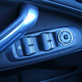 Foto inzerátu Ford S-MAX 2.0 Duratec