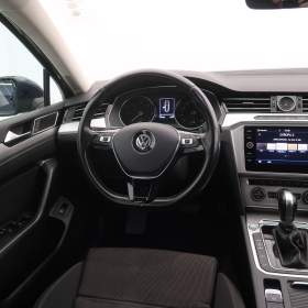 Foto inzerátu Volkswagen Passat 2.0 TDI
