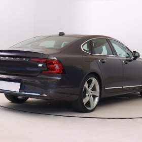 Foto inzerátu Volvo S90 T8 AWD