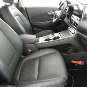 Foto inzerátu Hyundai Kona Electric 64 kWh
