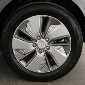 Foto inzerátu Hyundai Kona Electric 64 kWh