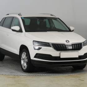 Fotka k inzerátu Škoda Karoq 1.5 TSI / 19619412