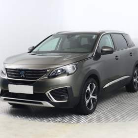 Foto inzerátu Peugeot 5008 1.5 BlueHDi