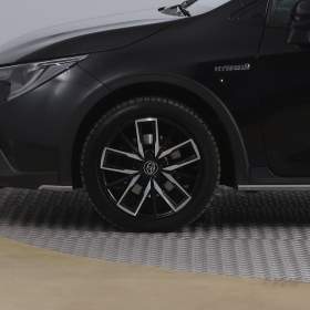 Foto inzerátu Toyota Corolla 2.0 Hybrid