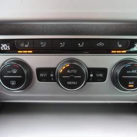 Foto inzerátu Volkswagen Passat 2.0 TDI