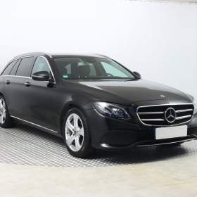Mercedes- Benz Třídy E E 350 d / 19630759