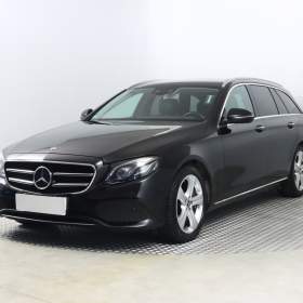 Foto inzerátu Mercedes-Benz Třídy E E 350 d