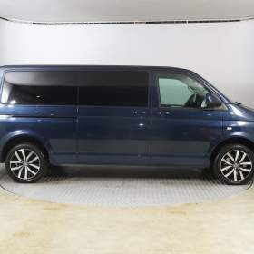 Foto inzerátu Volkswagen Multivan 2.0 TDI