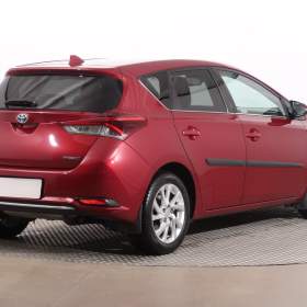 Foto inzerátu Toyota Auris Hybrid