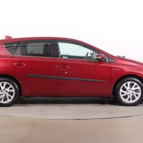 Foto inzerátu Toyota Auris Hybrid