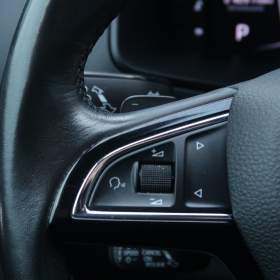 Foto inzerátu Škoda Karoq 1.6 TDI