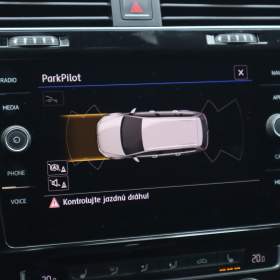 Foto inzerátu Volkswagen Golf 1.6 TDI