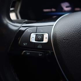 Foto inzerátu Volkswagen Passat 2.0 TDI