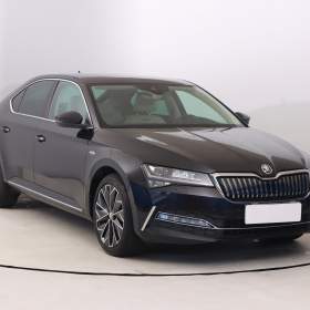 Škoda Superb iV 1.4 TSI PHEV / 19631117