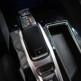 Foto inzerátu Peugeot 3008 1.2 PureTech