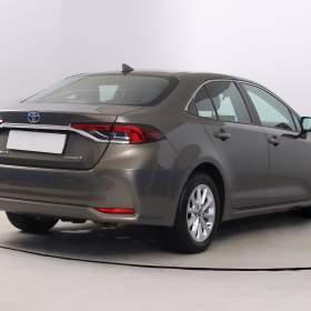 Foto inzerátu Toyota Corolla 1.8 Hybrid