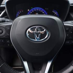 Foto inzerátu Toyota Corolla 1.8 Hybrid